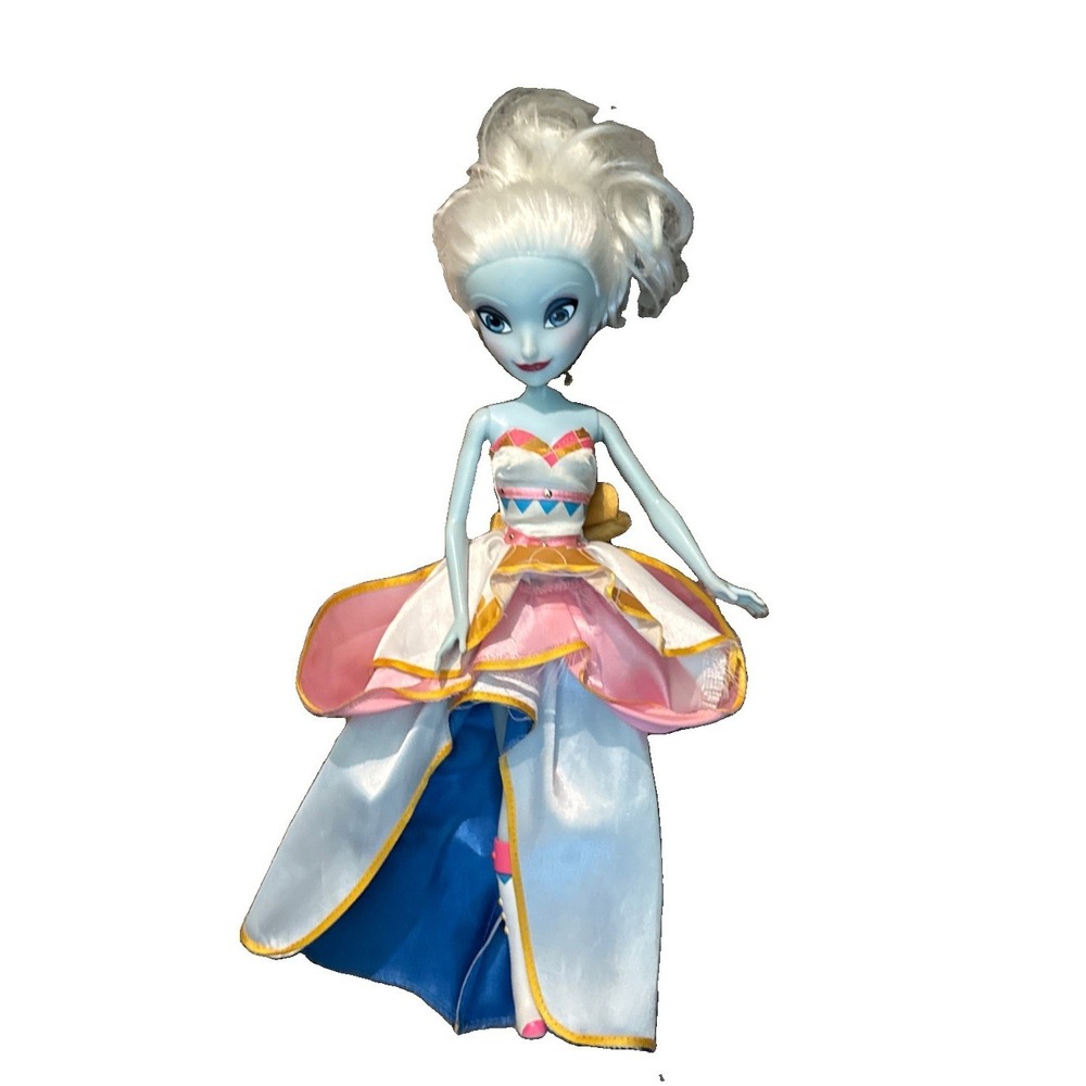 2015 Disneyland Attractionistas 12" Fashion Doll - Carrie Fantasyland Carousel